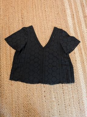 Sezane Women's Black Eyelet V-Neck Top